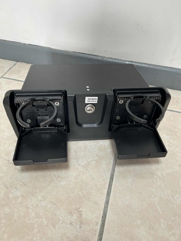 Boite rangement / Boite à gant